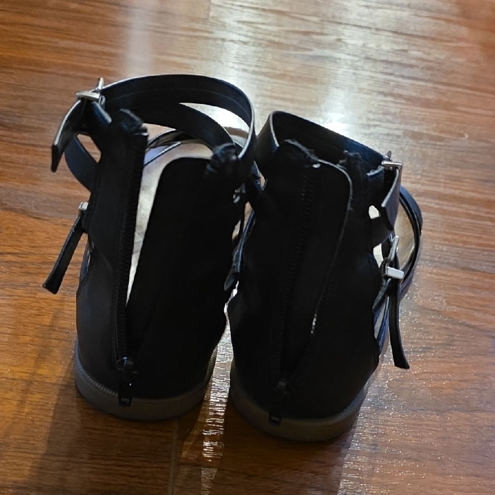Me Too Black Strappy Sandals - Picture 2 of 7